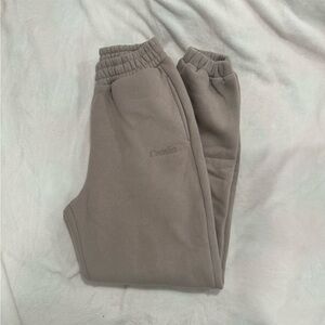 pink/tan sweatpants